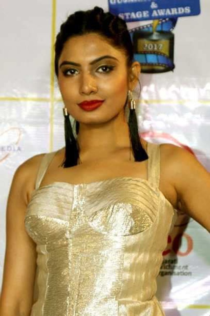 Avani Modi Net Worth
