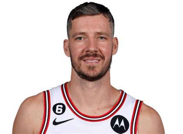 Goran Dragic parents: Learn more about Marinko Dragic and Mojca Dragic 1 Goran Dragic