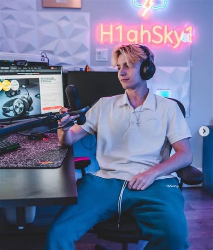 H1ghSky1 H1ghSky1