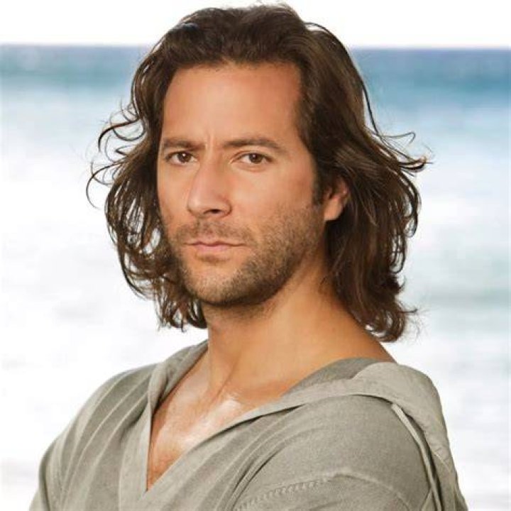Henry Ian Cusick