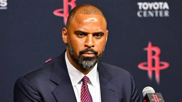 Houston Rockets Net Worth & Earnings (2024)