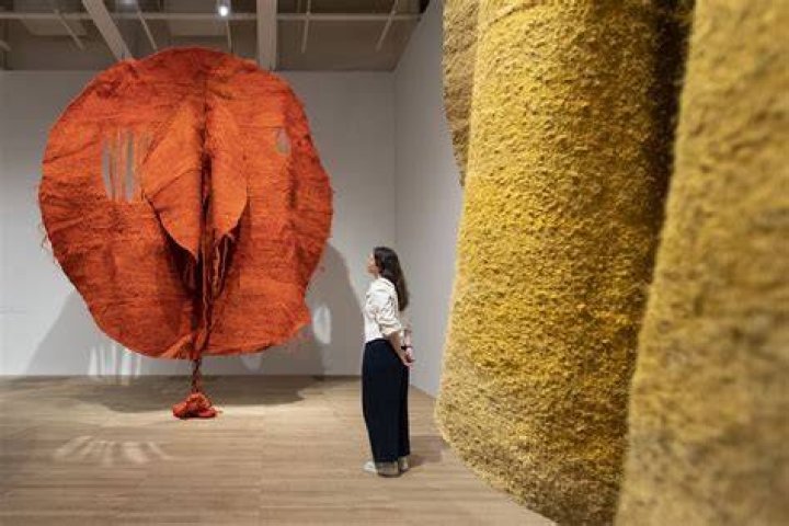 Magdalena Abakanowicz' Agora Sculptures